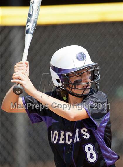 Thumbnail 2 in Battlefield vs. Lee-Davis (VHSL AAA Final) photogallery.