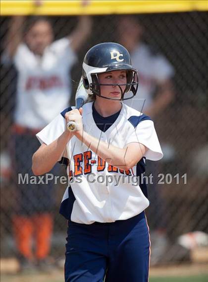 Thumbnail 3 in Battlefield vs. Lee-Davis (VHSL AAA Final) photogallery.