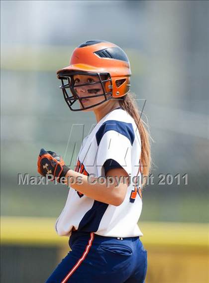 Thumbnail 2 in Battlefield vs. Lee-Davis (VHSL AAA Final) photogallery.
