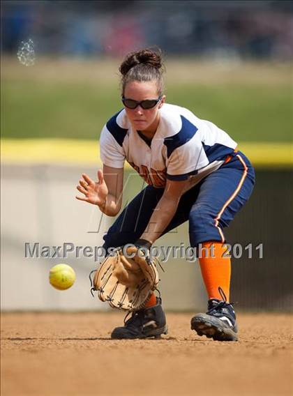 Thumbnail 1 in Battlefield vs. Lee-Davis (VHSL AAA Final) photogallery.