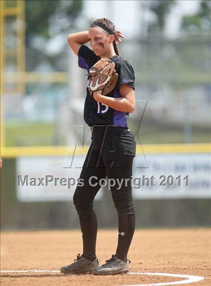 Thumbnail 2 in Battlefield vs. Lee-Davis (VHSL AAA Final) photogallery.