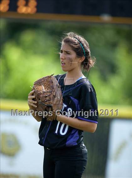 Thumbnail 3 in Battlefield vs. Lee-Davis (VHSL AAA Final) photogallery.