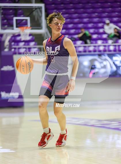 Thumbnail 2 in American Leadership Academy vs. Manti (UHSAA 3A Quarterfinal) photogallery.