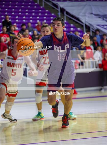 Thumbnail 2 in American Leadership Academy vs. Manti (UHSAA 3A Quarterfinal) photogallery.