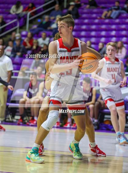 Thumbnail 2 in American Leadership Academy vs. Manti (UHSAA 3A Quarterfinal) photogallery.