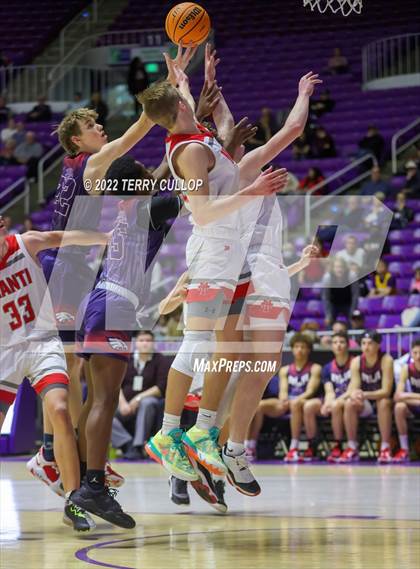 Thumbnail 3 in American Leadership Academy vs. Manti (UHSAA 3A Quarterfinal) photogallery.