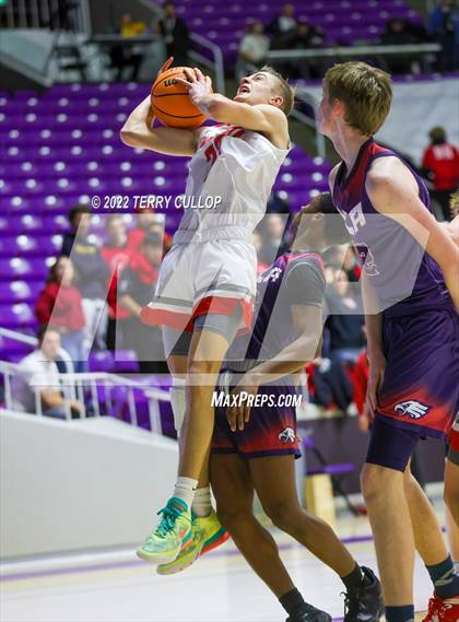 Thumbnail 2 in American Leadership Academy vs. Manti (UHSAA 3A Quarterfinal) photogallery.