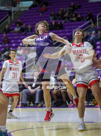 Thumbnail 3 in American Leadership Academy vs. Manti (UHSAA 3A Quarterfinal) photogallery.