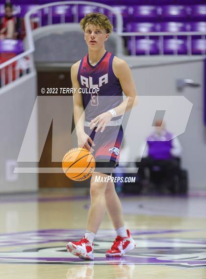 Thumbnail 3 in American Leadership Academy vs. Manti (UHSAA 3A Quarterfinal) photogallery.