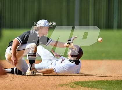 Thumbnail 2 in Vandegrift vs. Austin (AISD Tournament) photogallery.
