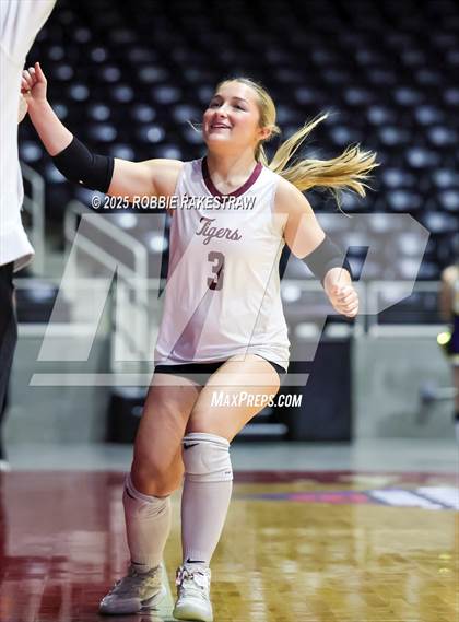 Thumbnail 3 in Highland Park @ A&M Consolidated (UIL 5A D1 Volleyball Final) photogallery.