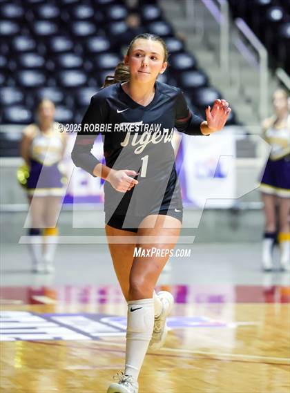 Thumbnail 1 in Highland Park @ A&M Consolidated (UIL 5A D1 Volleyball Final) photogallery.