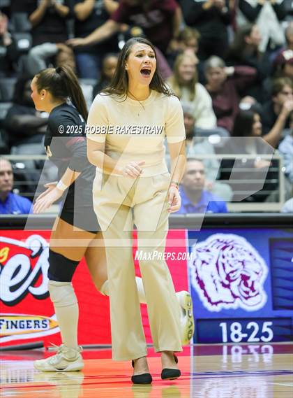Thumbnail 1 in Highland Park @ A&M Consolidated (UIL 5A D1 Volleyball Final) photogallery.