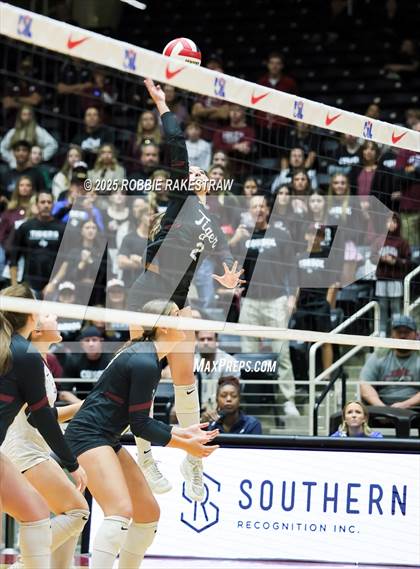 Thumbnail 2 in Highland Park @ A&M Consolidated (UIL 5A D1 Volleyball Final) photogallery.