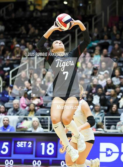 Thumbnail 2 in Highland Park @ A&M Consolidated (UIL 5A D1 Volleyball Final) photogallery.