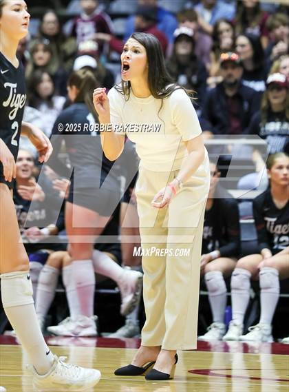 Thumbnail 3 in Highland Park @ A&M Consolidated (UIL 5A D1 Volleyball Final) photogallery.