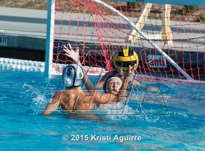 Thumbnail 2 in Notre Dame vs. Paloma Valley photogallery.