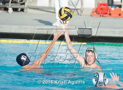 Thumbnail 3 in Notre Dame vs. Paloma Valley photogallery.