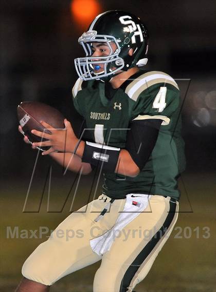 Thumbnail 1 in South Hills vs. Chino Hills photogallery.