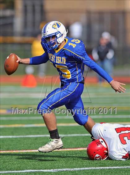 Thumbnail 2 in East Islip @ West Islip photogallery.
