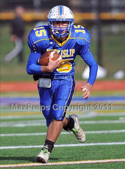 Thumbnail 1 in East Islip @ West Islip photogallery.