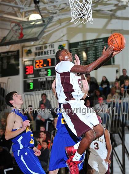 Thumbnail 2 in Arlington vs. Mahopac photogallery.