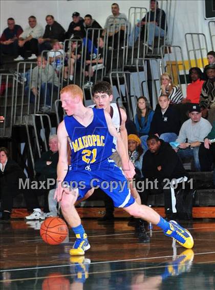 Thumbnail 3 in Arlington vs. Mahopac photogallery.