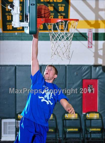 Thumbnail 3 in Arlington vs. Mahopac photogallery.