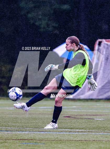 Thumbnail 1 in Dover-Sherborn @ Needham photogallery.