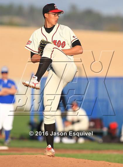 Thumbnail 2 in Los Altos vs Duk Soo South Korea photogallery.