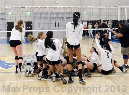 Thumbnail 3 in Santiago vs. Archbishop Mitty  (CIF State D2 Final) photogallery.
