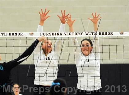 Thumbnail 3 in Santiago vs. Archbishop Mitty  (CIF State D2 Final) photogallery.