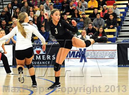 Thumbnail 3 in Santiago vs. Archbishop Mitty  (CIF State D2 Final) photogallery.