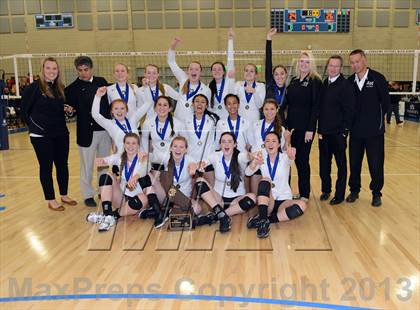 Thumbnail 2 in Santiago vs. Archbishop Mitty  (CIF State D2 Final) photogallery.