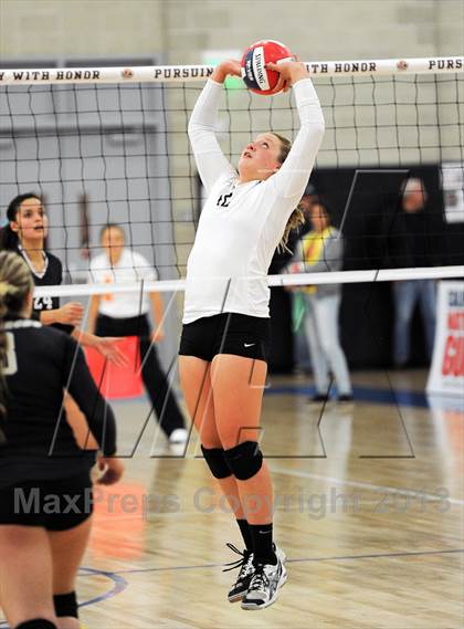 Thumbnail 3 in Santiago vs. Archbishop Mitty  (CIF State D2 Final) photogallery.