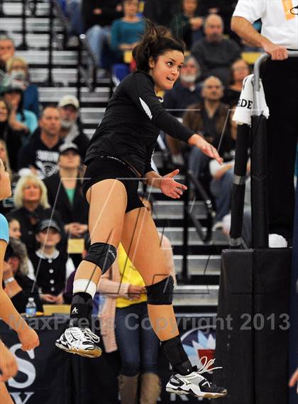 Thumbnail 2 in Santiago vs. Archbishop Mitty  (CIF State D2 Final) photogallery.