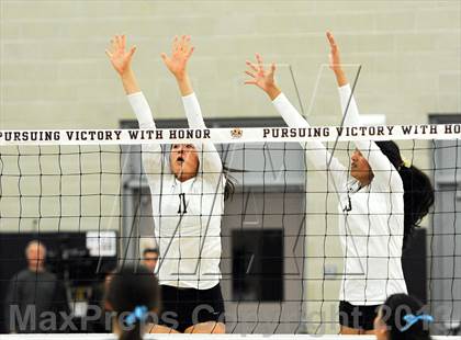 Thumbnail 3 in Santiago vs. Archbishop Mitty  (CIF State D2 Final) photogallery.
