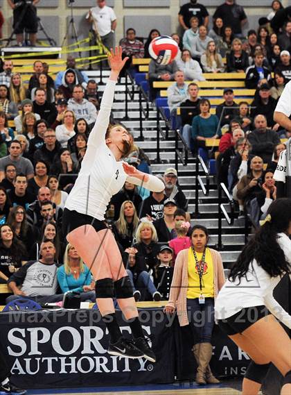 Thumbnail 1 in Santiago vs. Archbishop Mitty  (CIF State D2 Final) photogallery.