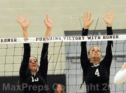 Thumbnail 3 in Santiago vs. Archbishop Mitty  (CIF State D2 Final) photogallery.