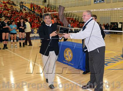 Thumbnail 1 in Santiago vs. Archbishop Mitty  (CIF State D2 Final) photogallery.