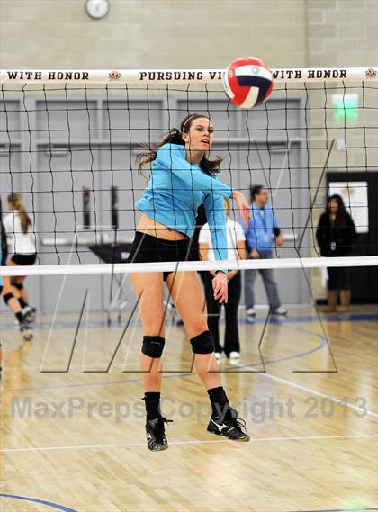 Thumbnail 2 in Santiago vs. Archbishop Mitty  (CIF State D2 Final) photogallery.