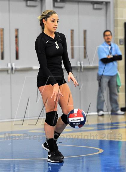 Thumbnail 3 in Santiago vs. Archbishop Mitty  (CIF State D2 Final) photogallery.