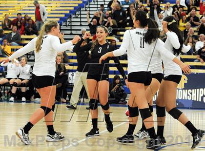 Thumbnail 2 in Santiago vs. Archbishop Mitty  (CIF State D2 Final) photogallery.