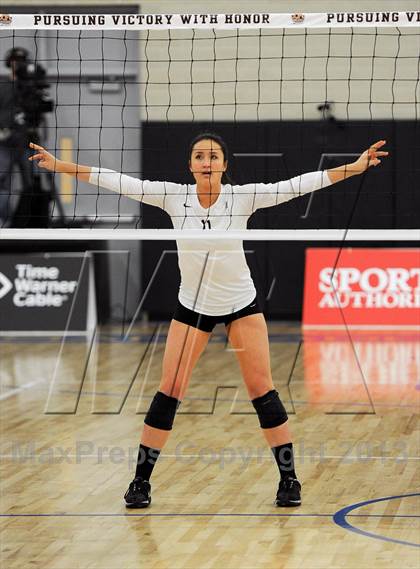 Thumbnail 2 in Santiago vs. Archbishop Mitty  (CIF State D2 Final) photogallery.