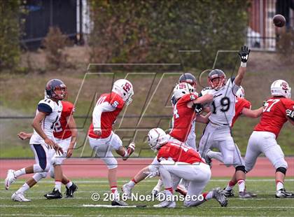 Thumbnail 3 in St. Ignatius vs. Campolindo photogallery.