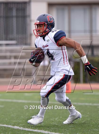 Thumbnail 2 in St. Ignatius vs. Campolindo photogallery.