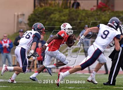 Thumbnail 2 in St. Ignatius vs. Campolindo photogallery.