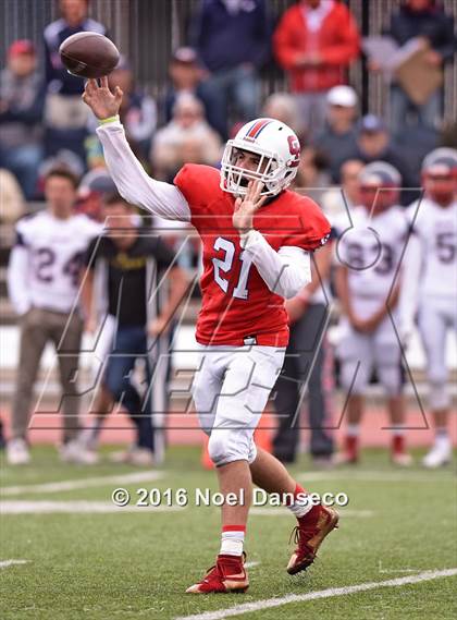 Thumbnail 3 in St. Ignatius vs. Campolindo photogallery.