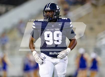 Thumbnail 2 in College Park vs New Caney photogallery.