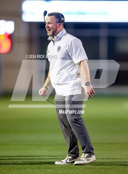 Thumbnail 3 in College Park vs New Caney photogallery.